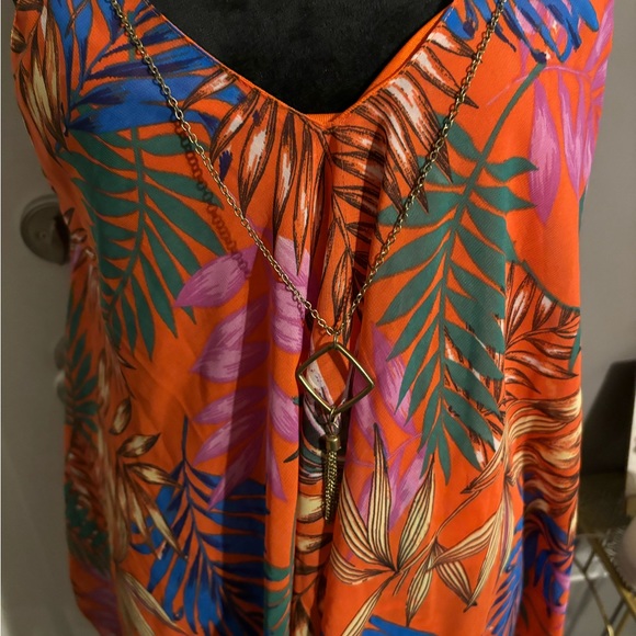 Shirt - Picture 3 of 6